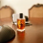 عطر ادکلن بون کامینو کرونوتوپ - Buen Camino Chronotope - بررسی، قیمت و خرید