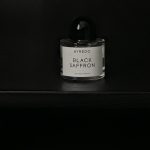 عطر ادکلن بلک زعفران بایردو - Black Saffron Byredo - بررسی، قیمت و خرید