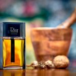 عطر ادکلن دیور هوم اینتنس ۲۰۱۱ دیور - Dior Homme Intense 2011 Dior - بررسی، قیمت و خرید