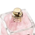 عطر ادکلن رز میلانو سوآی دو ناکر جورجیو آرمانی - Rose Milano Soie de Nacre Giorgio Armani - بررسی، قیمت و خرید