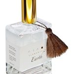 عطر ادکلن اِرث اسانس آو چی - Earth Essence of Chi - بررسی، قیمت و خرید