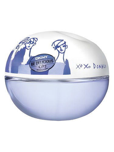 عطر ادکلن دی‌کی‌اِن‌وای بی دلیشس سیتی بروکلین گرل دانا کارن - DKNY Be Delicious City Brooklyn Girl Donna Karan - بررسی، قیمت و خرید