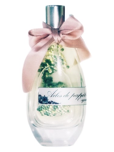 عطر ادکلن اِیلِ د پاپیون اسکیس پرفیوم - Ailes de Papillon Esquisse Parfum - بررسی، قیمت و خرید