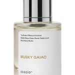 عطر ادکلن ماسکی گایاک داسیِه - Musky Gaiac Dossier - بررسی، قیمت و خرید