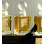 عطر ادکلن لو دی آیریس دی‌اس‌اچ پرفیومز - L´eau d´Iris DSH Perfumes - بررسی، قیمت و خرید