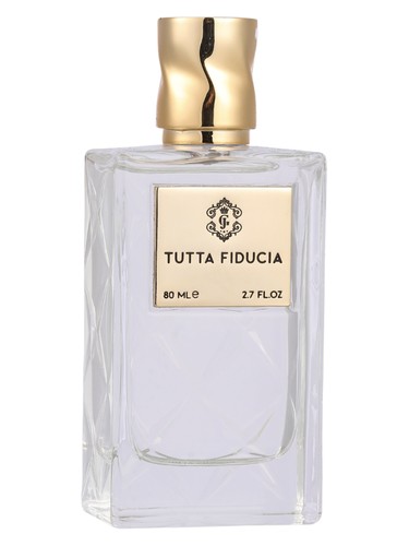 عطر ادکلن توتا فیدوشا گلدن جودی - Tutta Fiducia Golden Judi - بررسی، قیمت و خرید