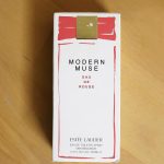 عطر ادکلن مودرن میوز او دو رژ استی لودر - Modern Muse Eau de Rouge Estée Lauder - بررسی، قیمت و خرید