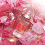 عطر ادکلن مون گرلن له‌اسنس گرلن - Mon Guerlain L'Essence Guerlain - بررسی، قیمت و خرید