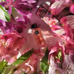 عطر ادکلن فلورا بای گوچی گورجس گاردنیا گوچی - Flora by Gucci Gorgeous Gardenia Gucci - بررسی، قیمت و خرید