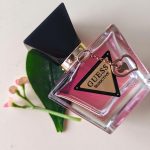 عطر ادکلن گس سدکتیو آی ام یورز گس - Guess Seductive I'm Yours Guess - بررسی، قیمت و خرید