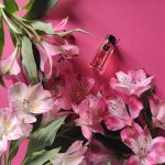 عطر ادکلن فلورا بای گوچی گورجس گاردنیا گوچی - Flora by Gucci Gorgeous Gardenia Gucci - بررسی، قیمت و خرید