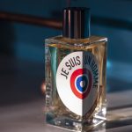 عطر ادکلن ژ سوئی زون اوم اِتا لیبر دُرنج - Je Suis un Homme Etat Libre d'Orange - بررسی، قیمت و خرید