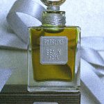 عطر ادکلن نوروز دی اس اچ پرفیومز - Nourouz DSH Perfumes - بررسی، قیمت و خرید