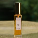 عطر ادکلن پش نوآر اِن وَیِج پِرفیومز - Peche noir En Voyage Perfumes - بررسی، قیمت و خرید