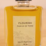 عطر ادکلن فلوریش دریفت پرفیوم دو تر - Flourish Drift Parfum de Terre - بررسی، قیمت و خرید