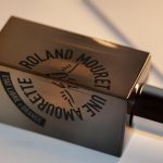 عطر ادکلن یون امورت رولند مورت اِتات لیبر دُ اُرانژ - Une Amourette Roland Mouret Etat Libre d'Orange - بررسی، قیمت و خرید