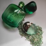 عطر ادکلن اکوا دی جیا یاسمین جورجیو آرمانی - Acqua Di Gioia Jasmine Giorgio Armani - بررسی، قیمت و خرید