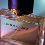 عطر ادکلن آی ام نات اِ فِلَوِر فلورایکو - I Am Not a Flower Floraïku - بررسی، قیمت و خرید