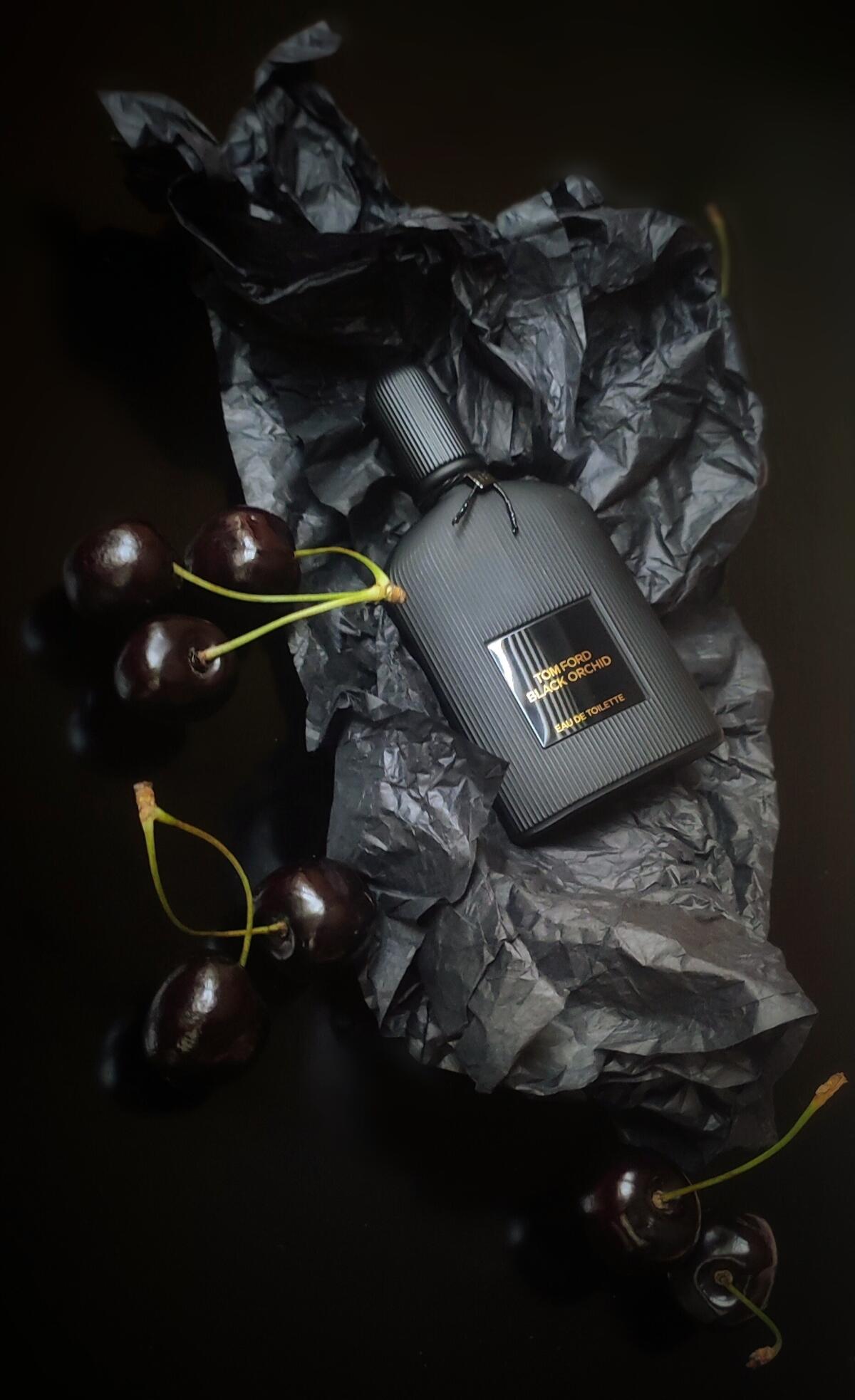 عطر ادکلن بِلَک اُرکید اُ دِ تویلت تام فورد - Black Orchid Eau de Toilette (2023) Tom Ford - بررسی، قیمت و خرید