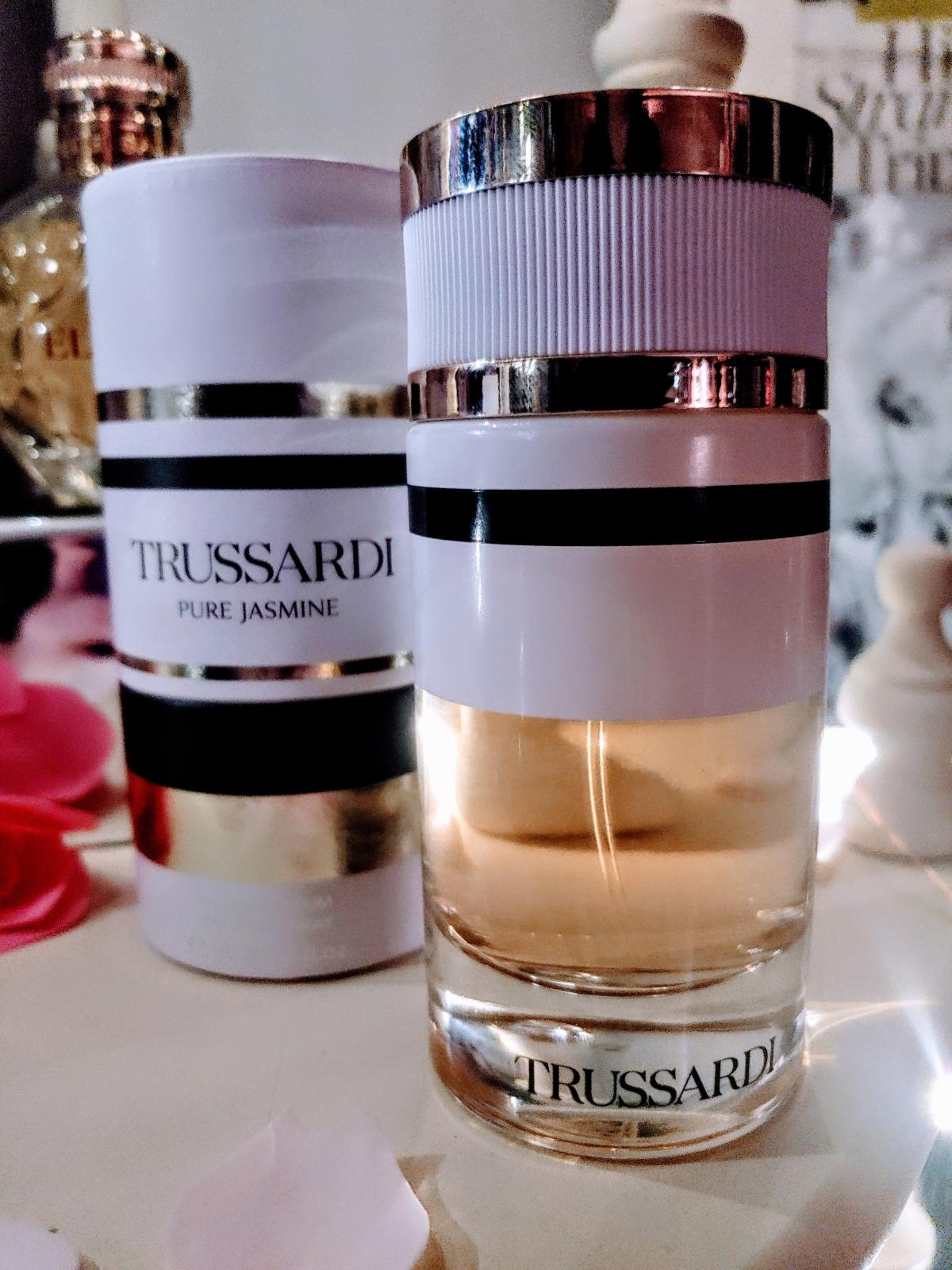 عطر ادکلن پیور جاسمین تروساردی - Pure Jasmine Trussardi - بررسی، قیمت و خرید