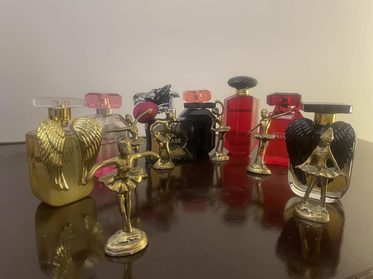 عطر ادکلن وری سکسی ویکتوریا سیکرت - Very Sexy (2018) Victoria's Secret - بررسی، قیمت و خرید