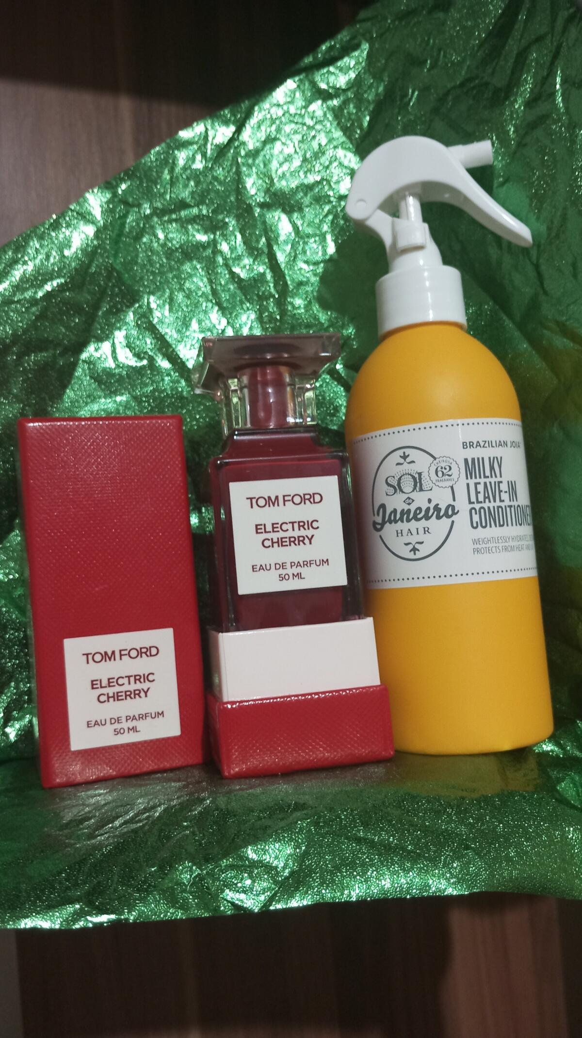 عطر ادکلن الکتریک چری تام فورد - Electric Cherry Tom Ford - بررسی، قیمت و خرید