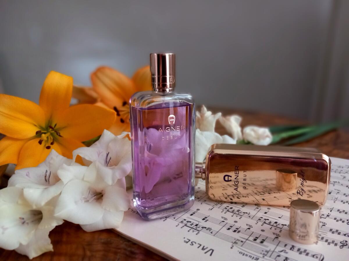 عطر ادکلن دِبیو اِتین آینگر - Debut Etienne Aigner - بررسی، قیمت و خرید