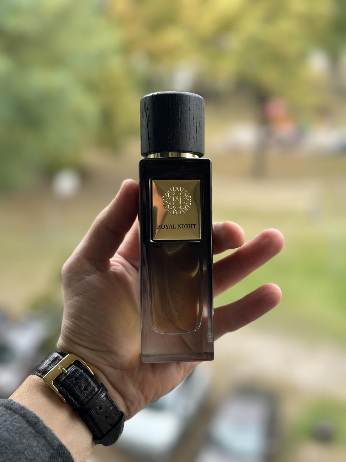 عطر ادکلن رویال نایت ذ وودز کالکشن - Royal Night The Woods Collection - بررسی، قیمت و خرید