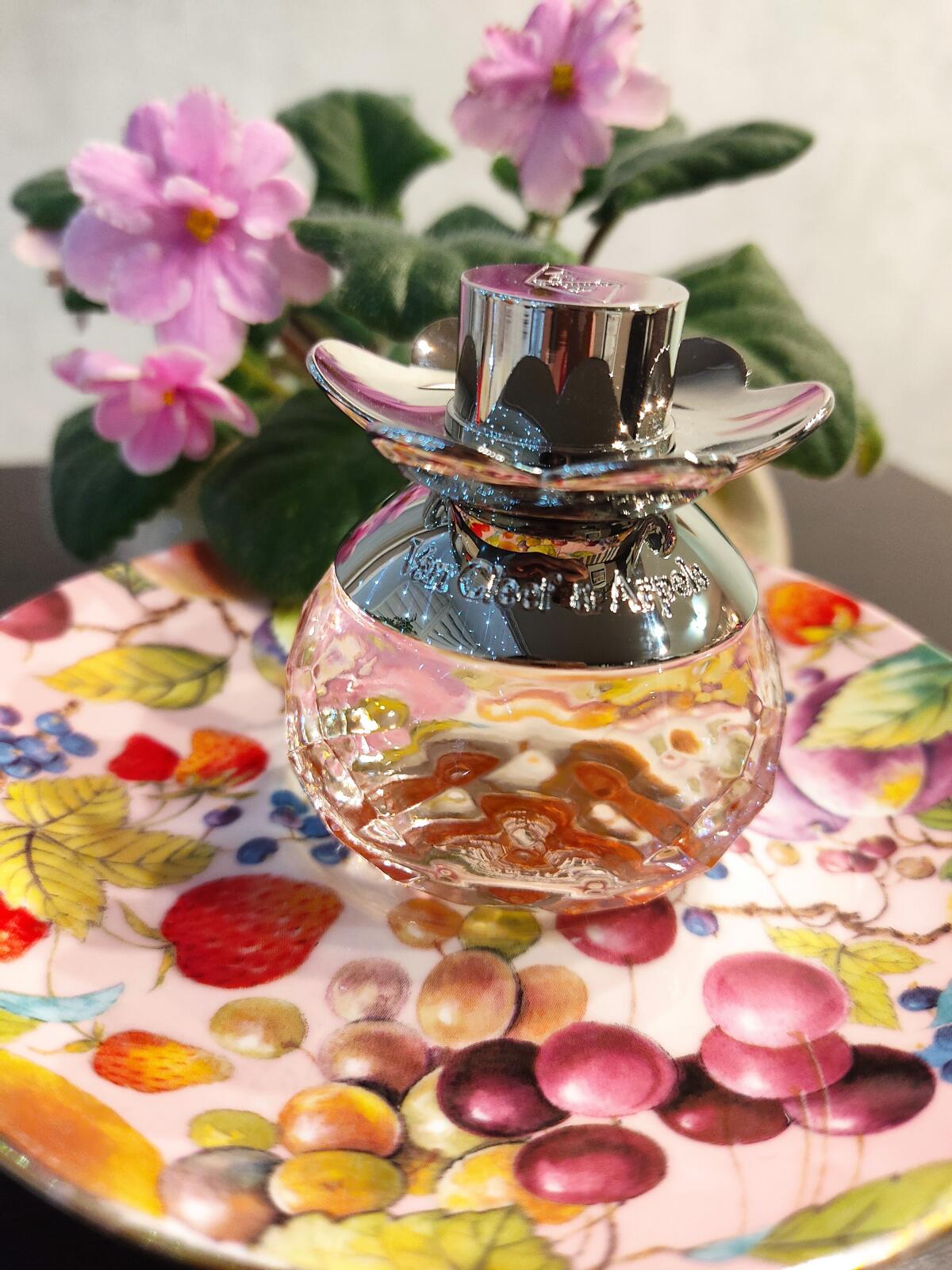 عطر ادکلن فری اسپرینگ بلوسم ون کلیف اند آرپلز - Feerie Spring Blossom Van Cleef & Arpels - بررسی، قیمت و خرید