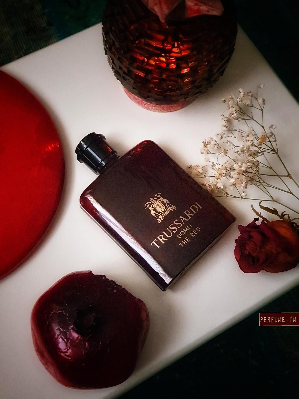 عطر ادکلن تروساردی یومو د رد تروساردی - Trussardi Uomo The Red Trussardi - بررسی، قیمت و خرید