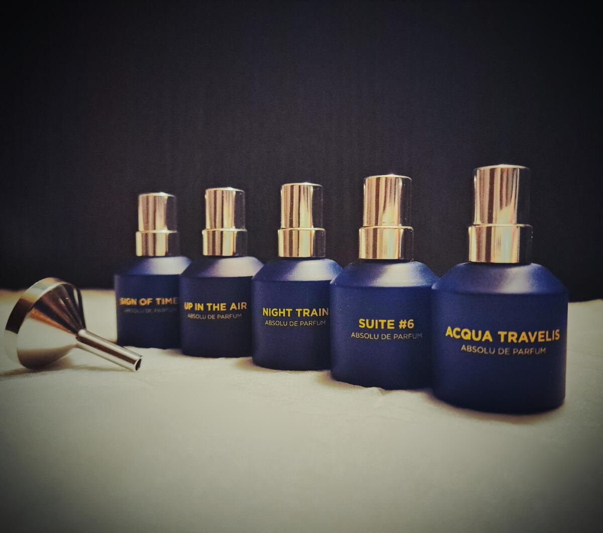 عطر ادکلن نایت ترین واید سوسایتی - Night Train Wide Society - بررسی، قیمت و خرید