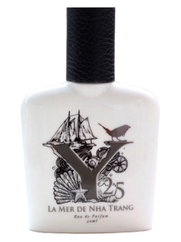 عطر ادکلن ل مر د نها ترانگ وای بیست و پنج - La Mer De Nha Trang Y25 - بررسی، قیمت و خرید