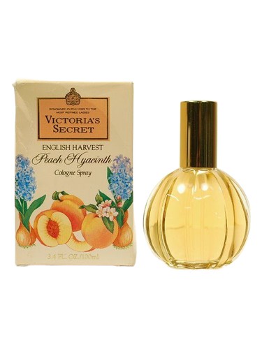 عطر ادکلن پیس هایاسینث ویکتوریا سیکرت - Peach Hyacinth Victoria's Secret - بررسی، قیمت و خرید