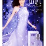 عطر ادکلن رِوِری گلوریا وندربیلت - Reverie Gloria Vanderbilt - بررسی، قیمت و خرید