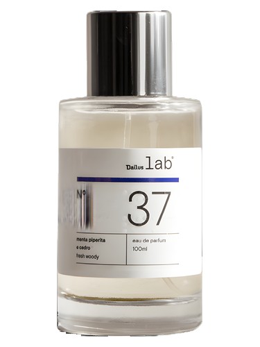 عطر ادکلن شماره سی و هفت دایلس لب - Nº 37 Dailus Lab - بررسی، قیمت و خرید