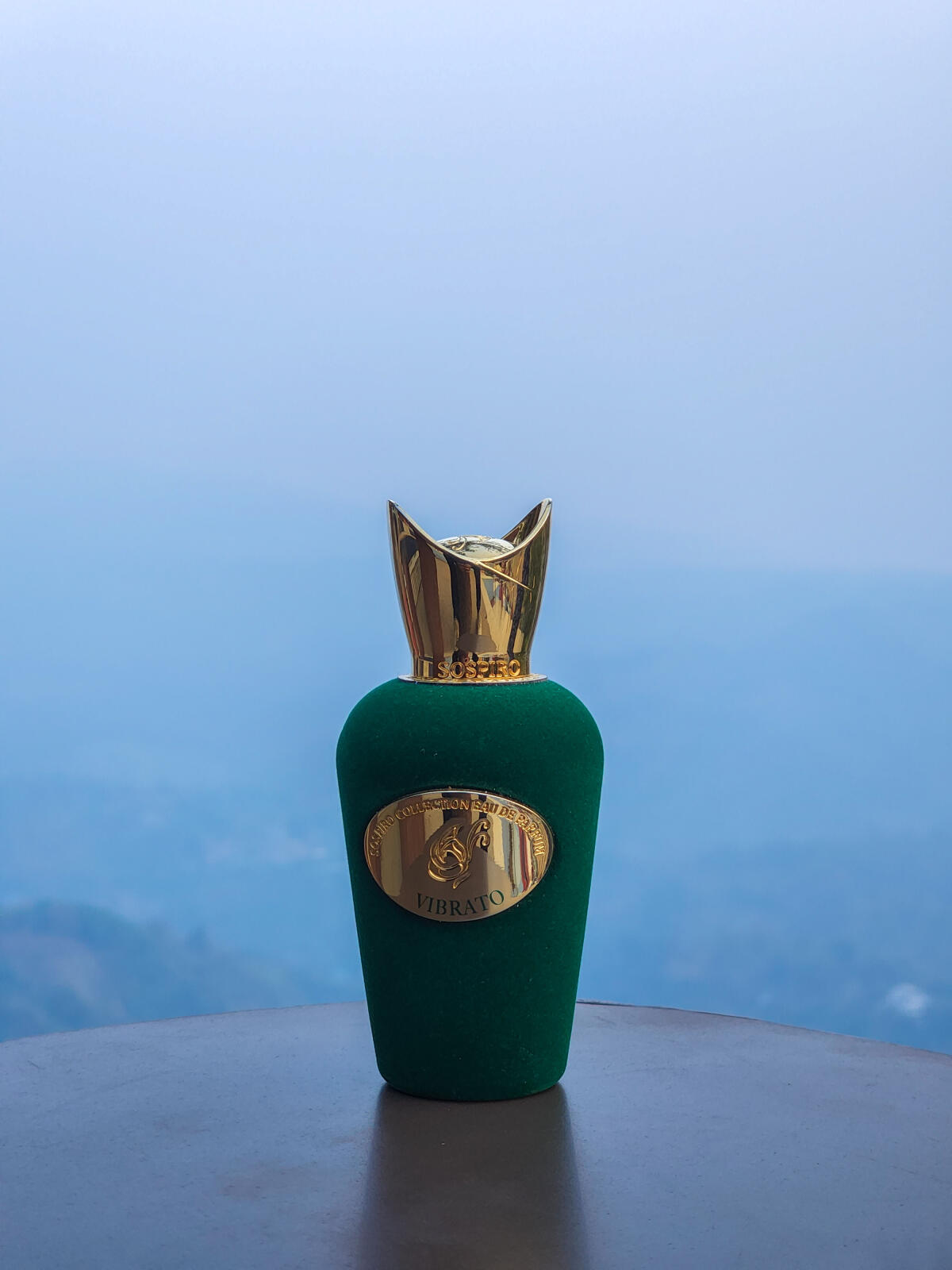 عطر ادکلن ویبراتو سوسپیرو پرفیومز - Vibrato Sospiro Perfumes - بررسی، قیمت و خرید