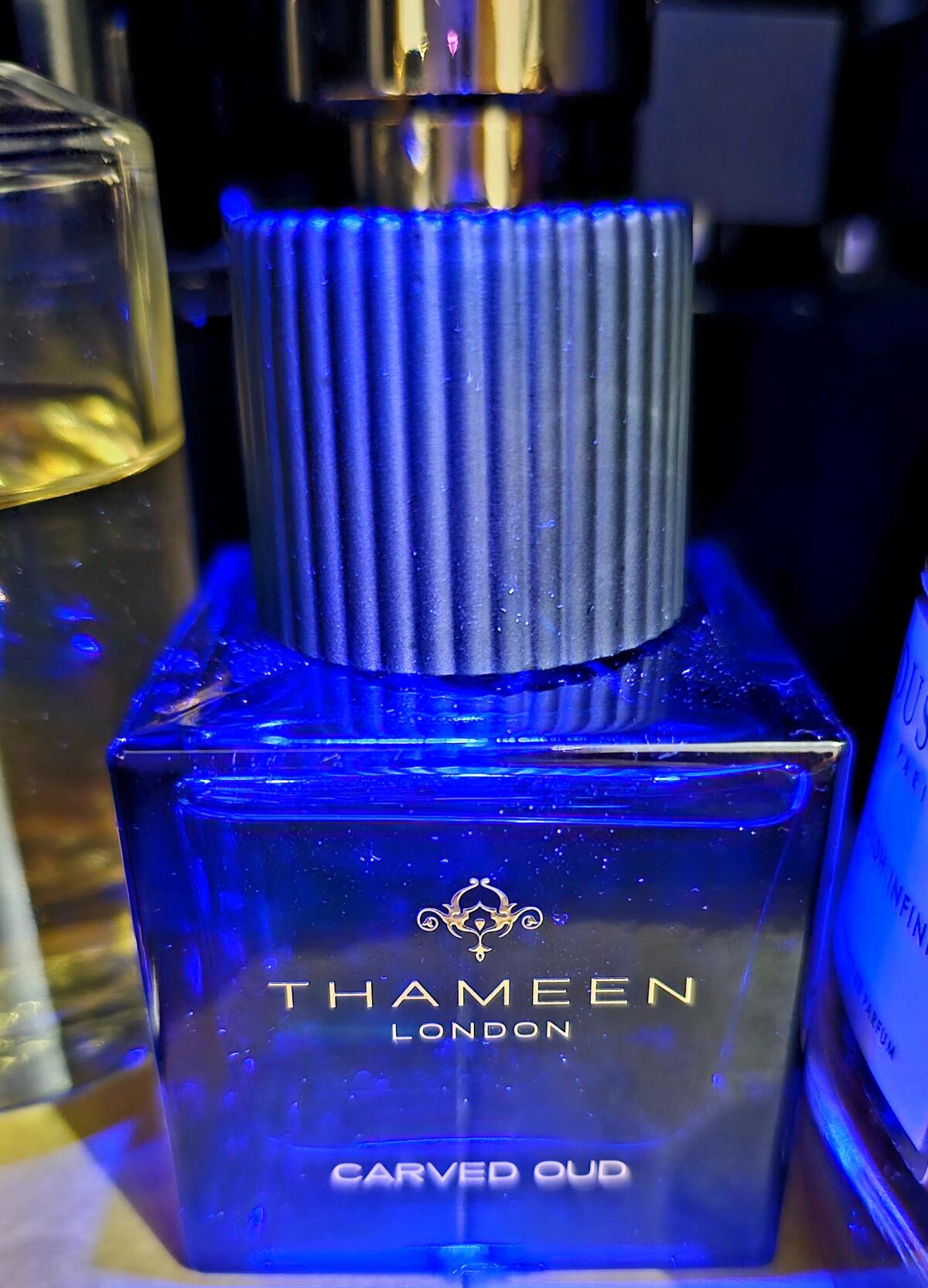 عطر ادکلن کارود ثَمین - Carved Oud Thameen - بررسی، قیمت و خرید