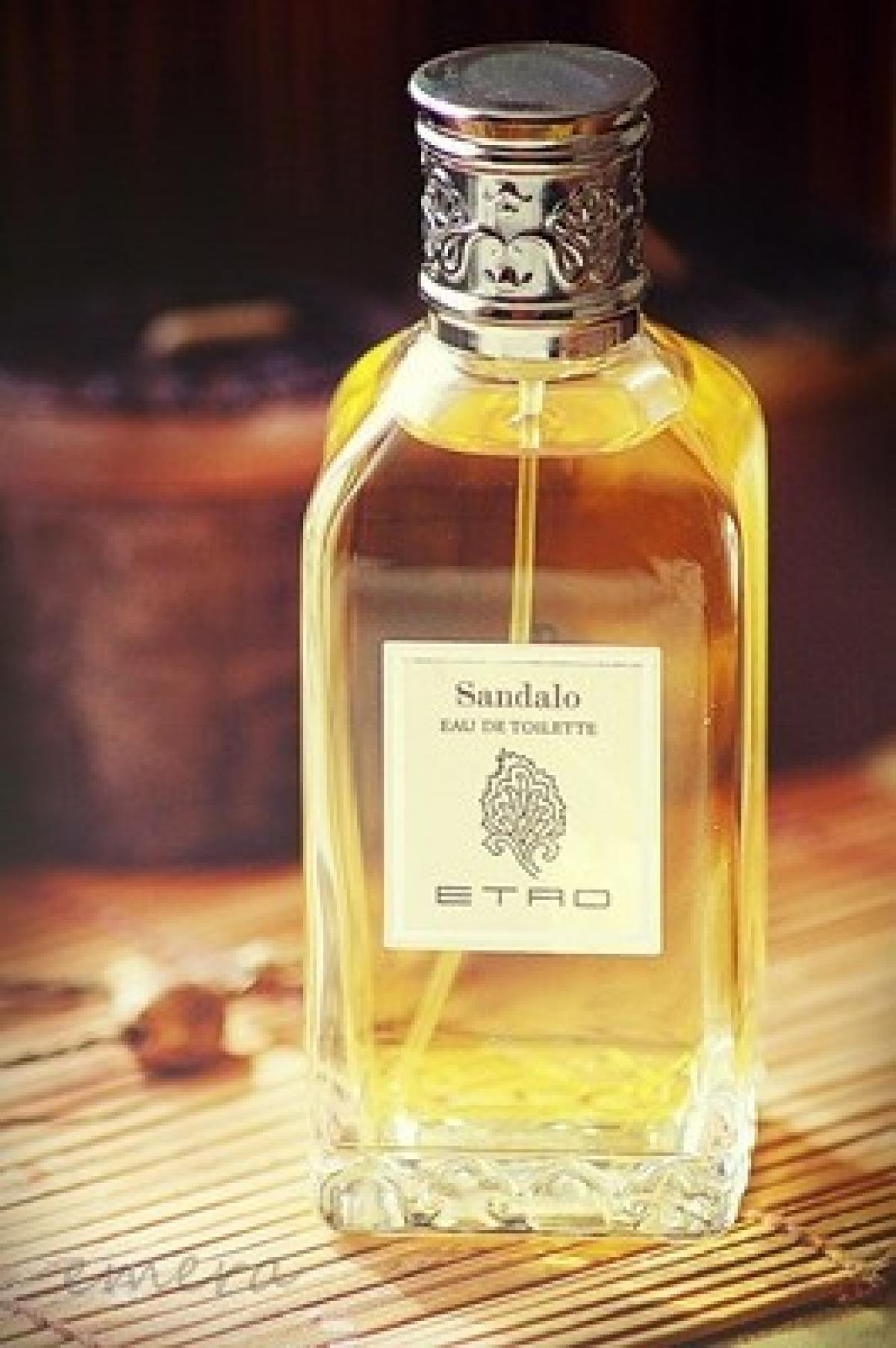عطر ادکلن سندالو اترو - Sandalo Etro - بررسی، قیمت و خرید