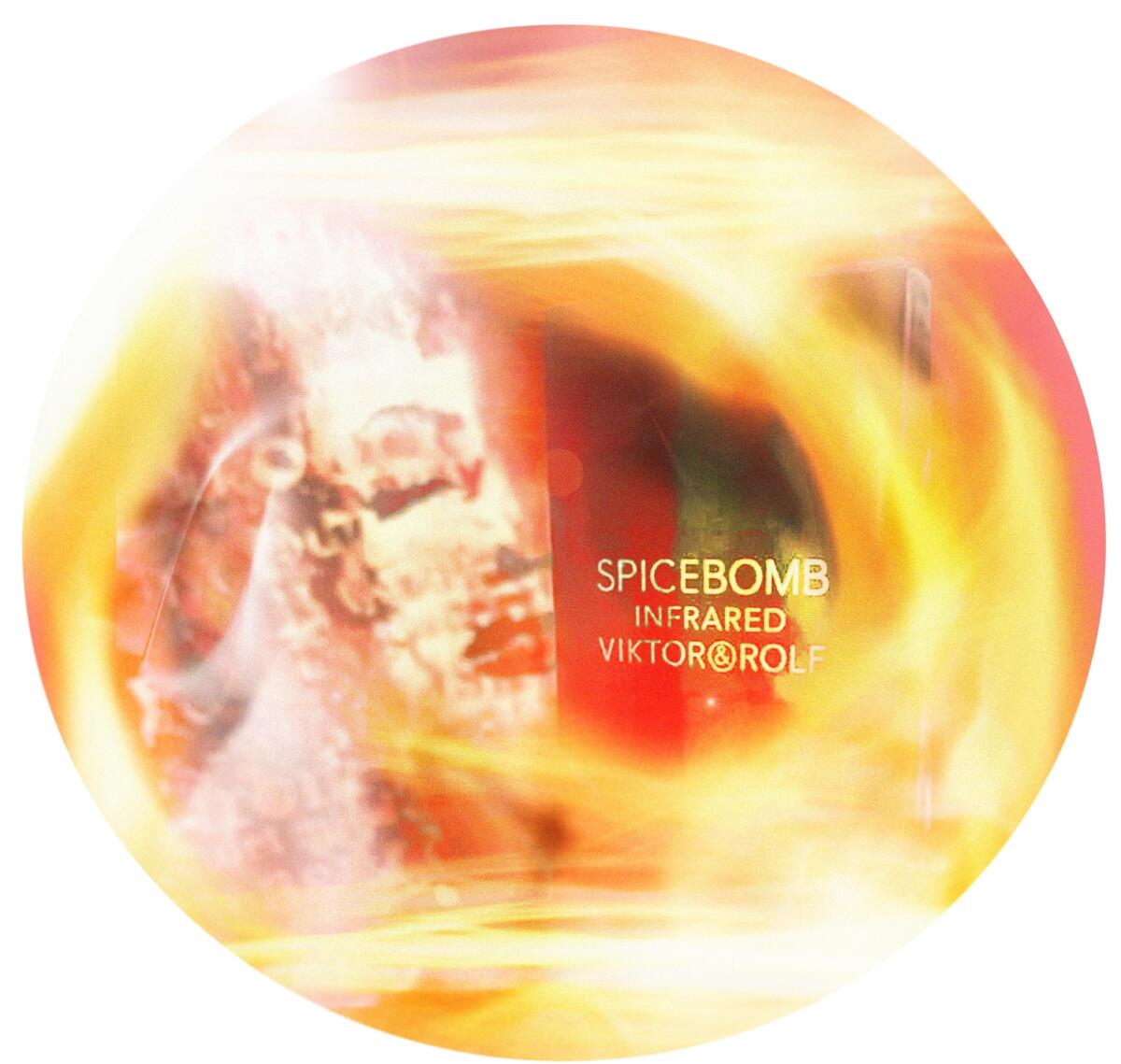 عطر ادکلن سپایسبامب اینفرارد ویکتور اند رالف - Spicebomb Infrared Viktor&Rolf - بررسی، قیمت و خرید