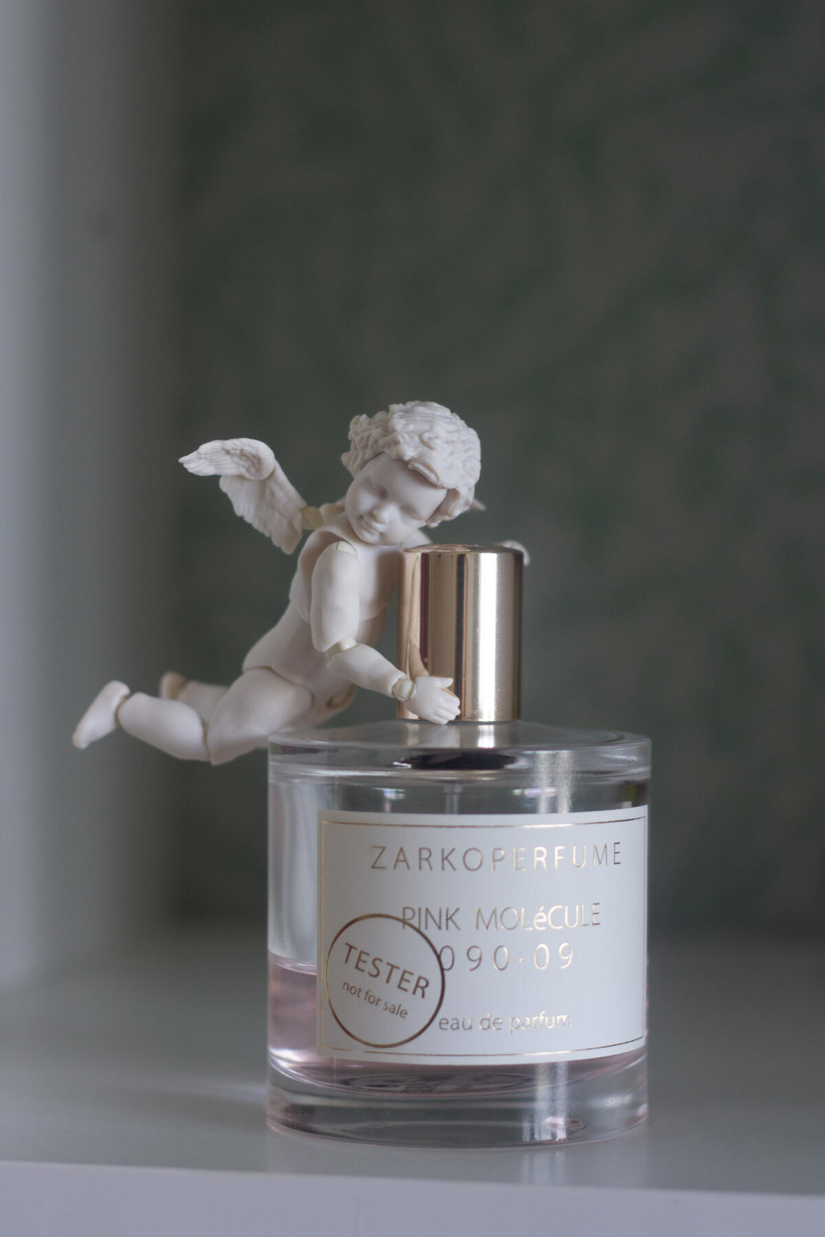 عطر ادکلن پینک مولکول ۰۹۰.۰۹ زارکوپرفیوم - PINK MOLéCULE 090.09 ZARKOPERFUME - بررسی، قیمت و خرید