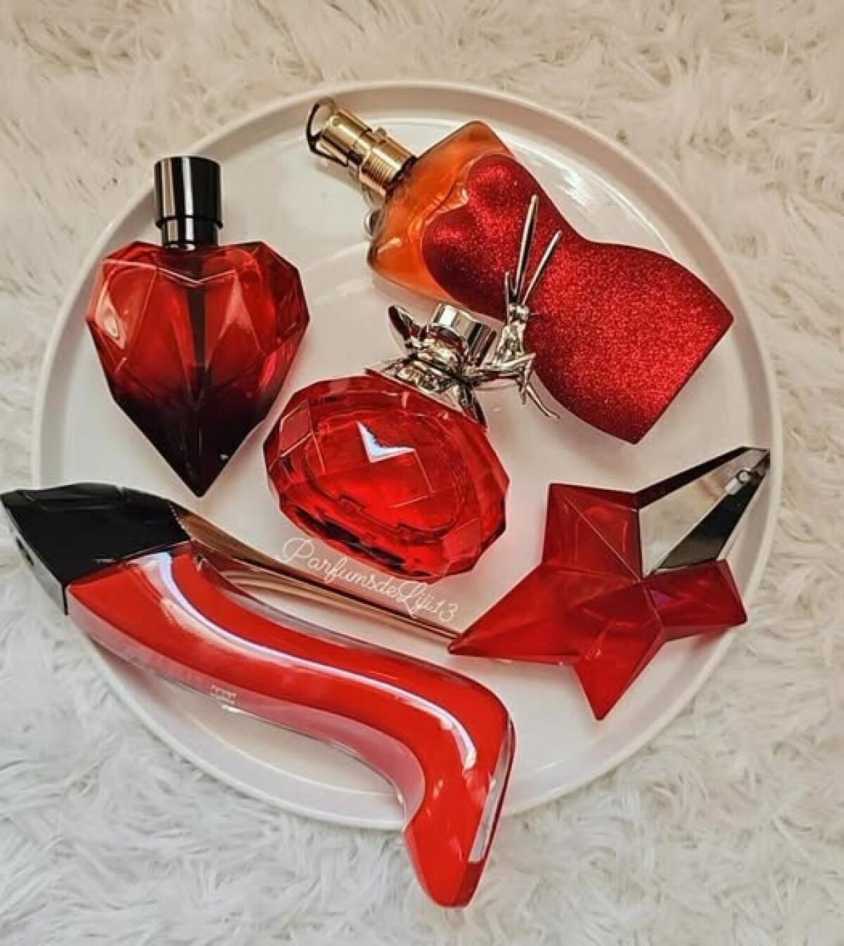 عطر ادکلن فری روبیس ون کلیف اند آرپلس - Feerie Rubis Van Cleef & Arpels - بررسی، قیمت و خرید