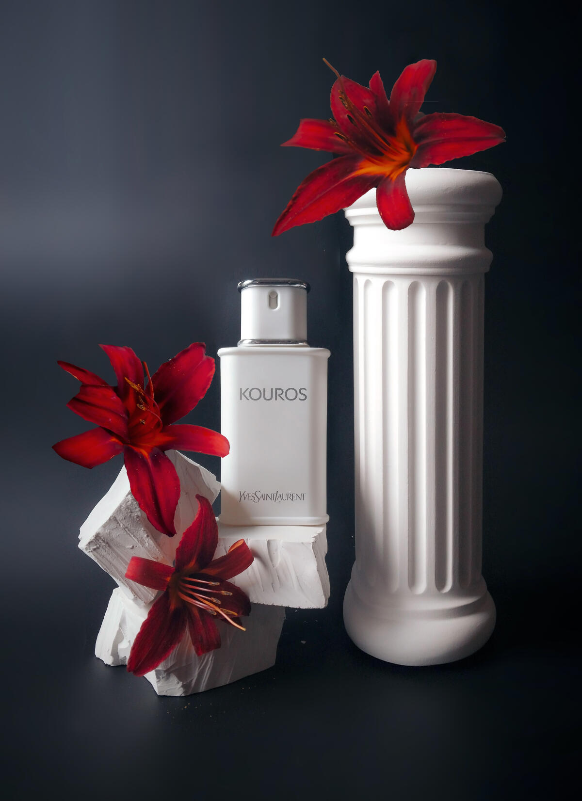 عطر ادکلن کُروس ایو سن لوران - Kouros Yves Saint Laurent - بررسی، قیمت و خرید