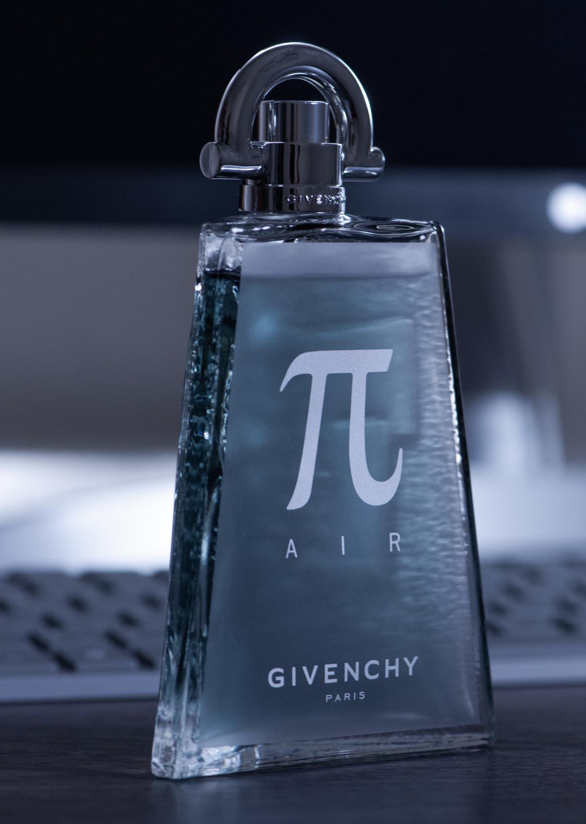 عطر ادکلن پیر ژیوانشی - Pi Air Givenchy - بررسی، قیمت و خرید