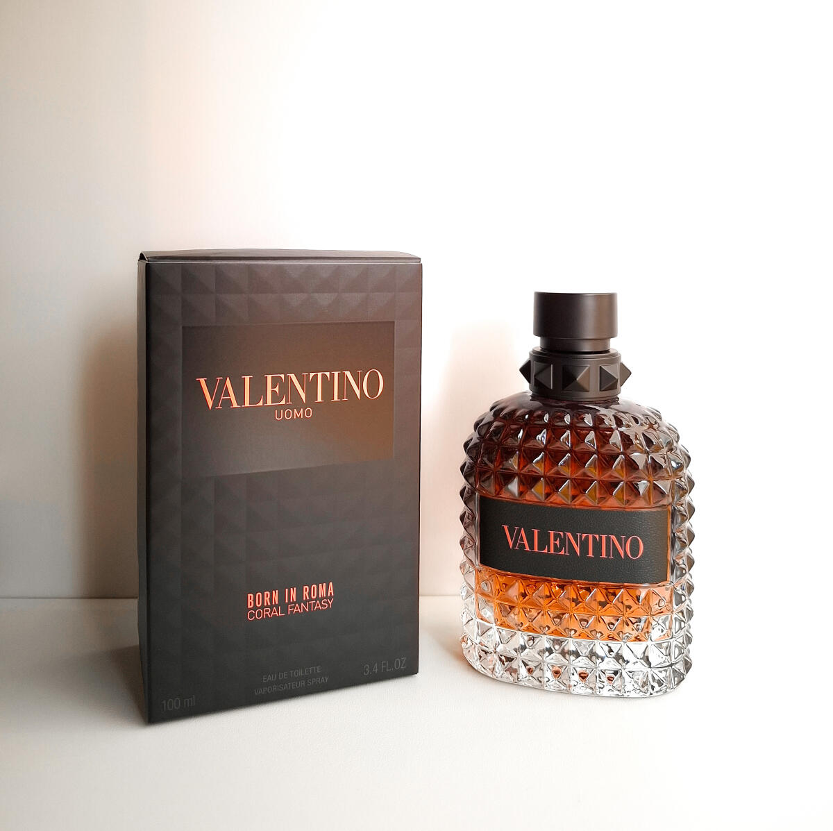 عطر ادکلن والنتینو اومو بورن این روما کورال فنتسی والنتینو - Valentino Uomo Born In Roma Coral Fantasy Valentino - بررسی، قیمت و خرید