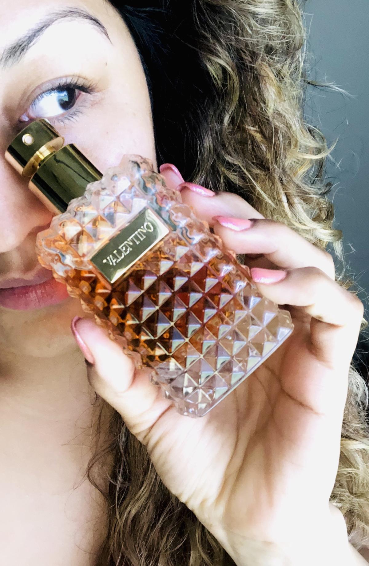 عطر ادکلن والنتینو دونا آکوا والنتینو - Valentino Donna Acqua Valentino - بررسی، قیمت و خرید