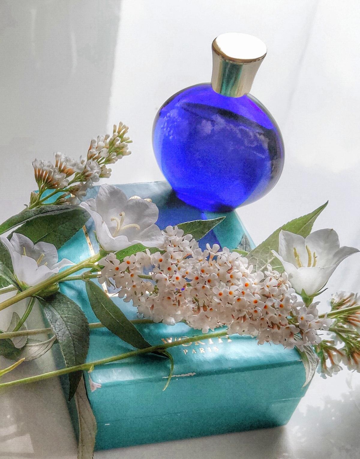 عطر ادکلن ژو غوین کوتوق وُرث - Je Reviens Couture Worth - بررسی، قیمت و خرید