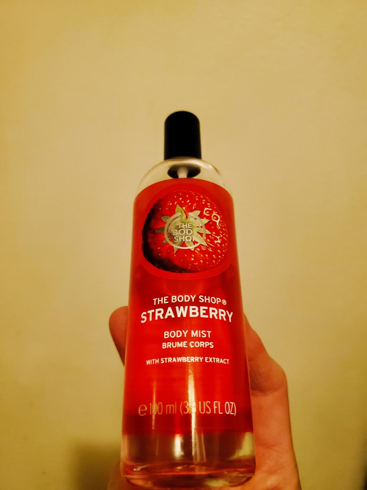 عطر ادکلن استرابری دِ بادی شاپ - Strawberry The Body Shop - بررسی، قیمت و خرید
