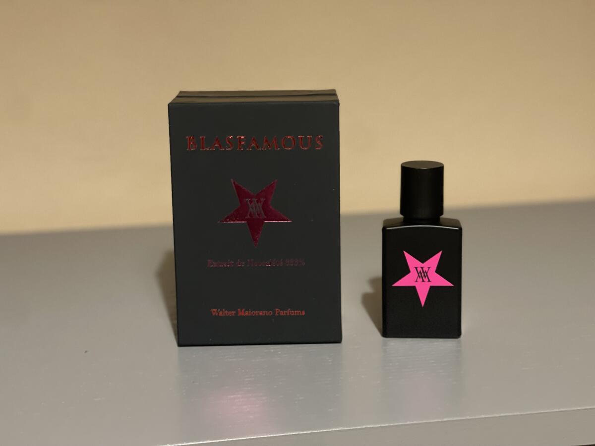 عطر ادکلن بلاسفیمس والتر مایورانو پارفومز - Blasfamous Walter Maiorano Parfums - بررسی، قیمت و خرید
