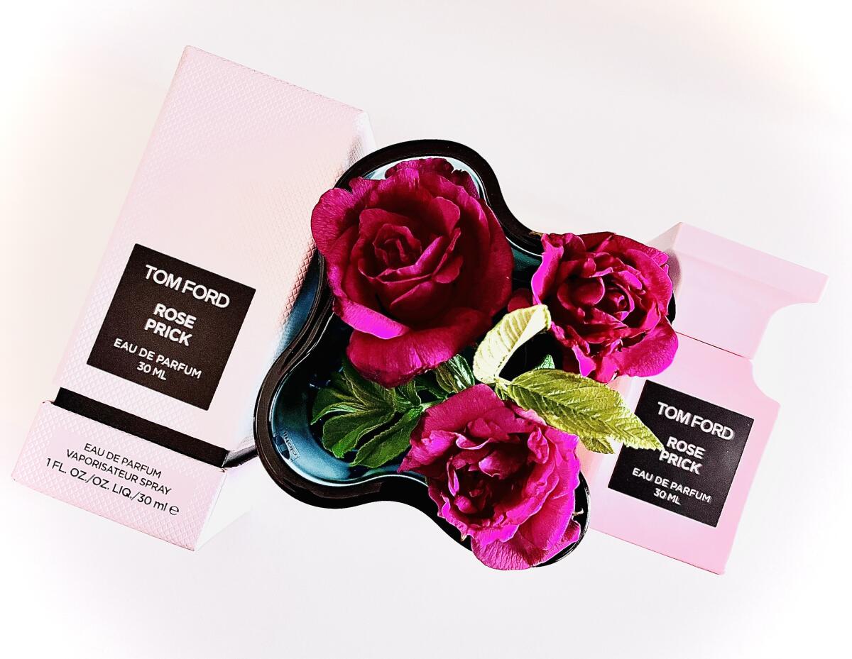 عطر ادکلن روز پریک تام فورد - Rose Prick Tom Ford - بررسی، قیمت و خرید