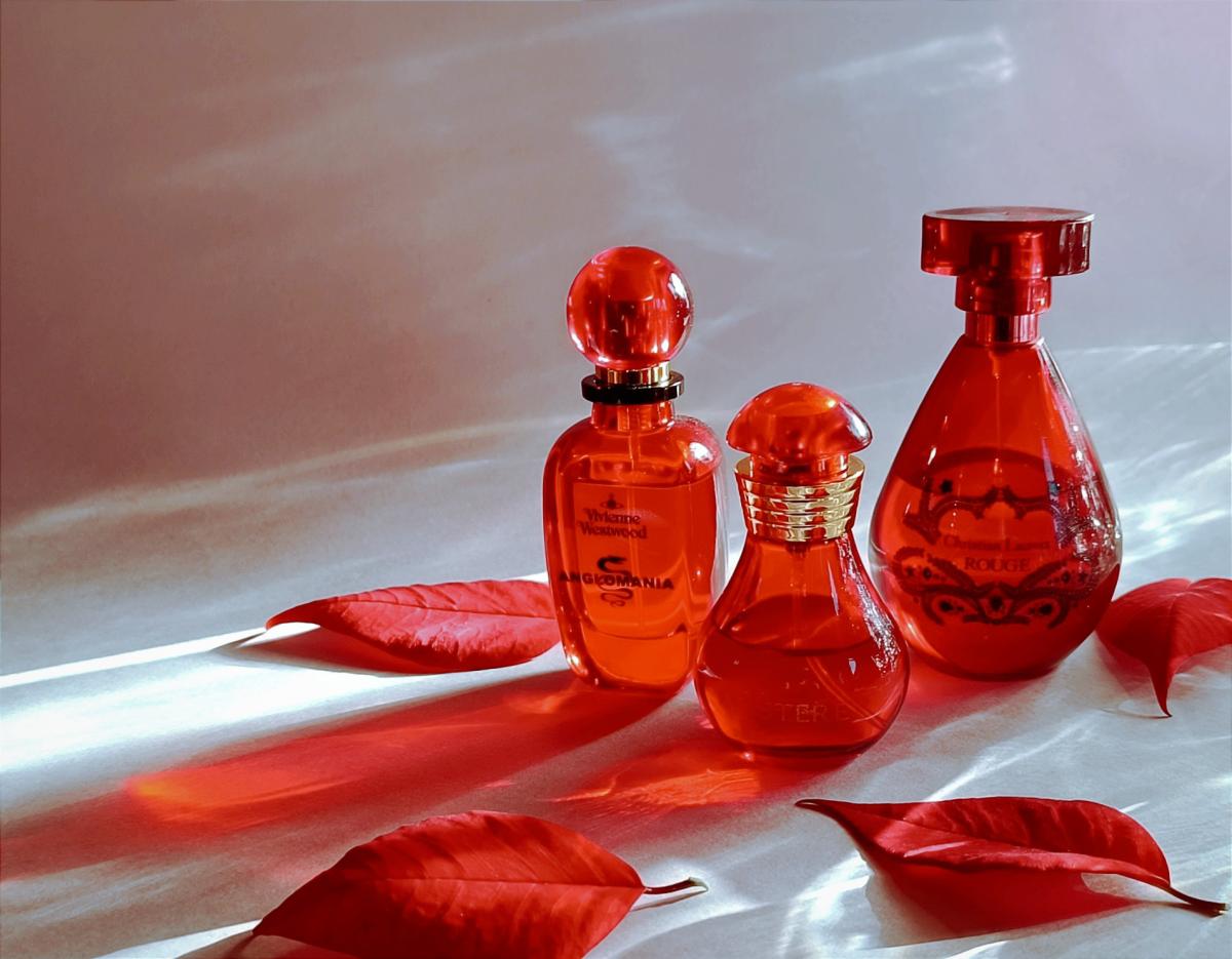 عطر ادکلن انگلومانیا ویوین وست‌وود - Anglomania Vivienne Westwood - بررسی، قیمت و خرید